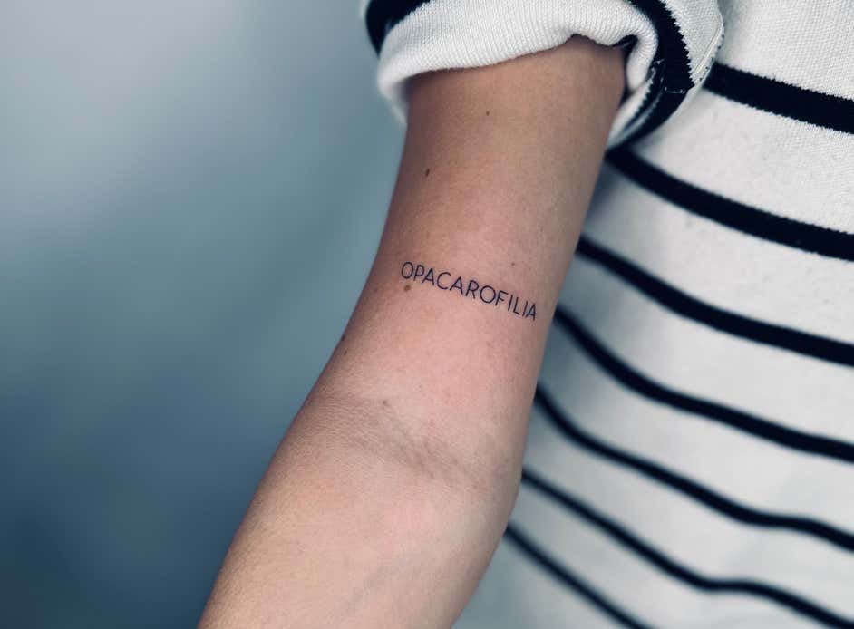 Fineline Tattoo | The Wall Tattoo