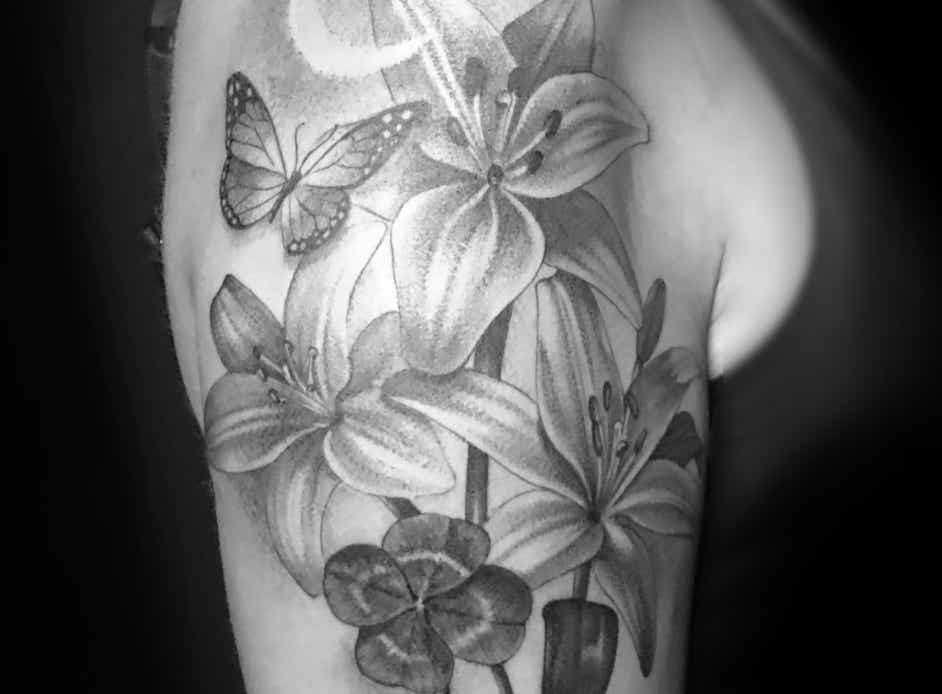 B/N Tattoo | The Wall Tattoo