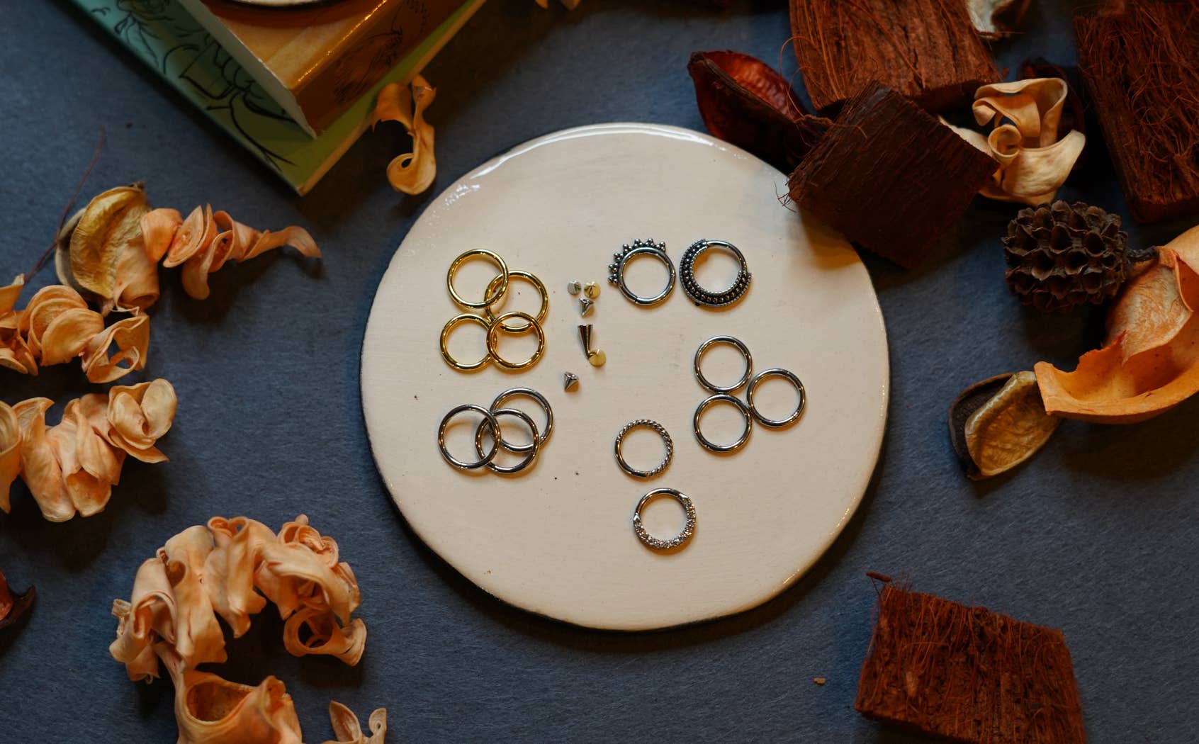 THE WALL TATTOO | Cliquers | Piercings cerca de mi