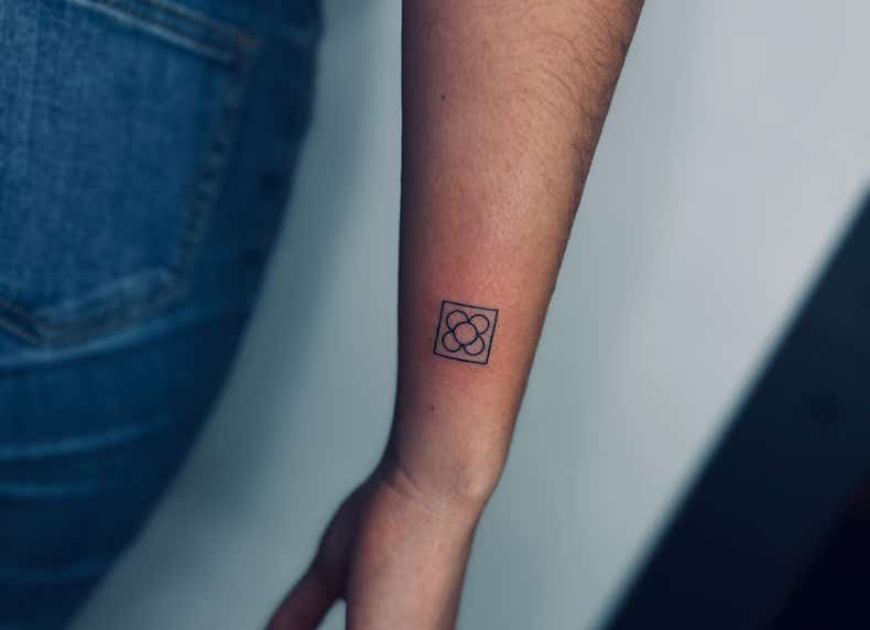 Mini Tattoo | The Wall Tattoo