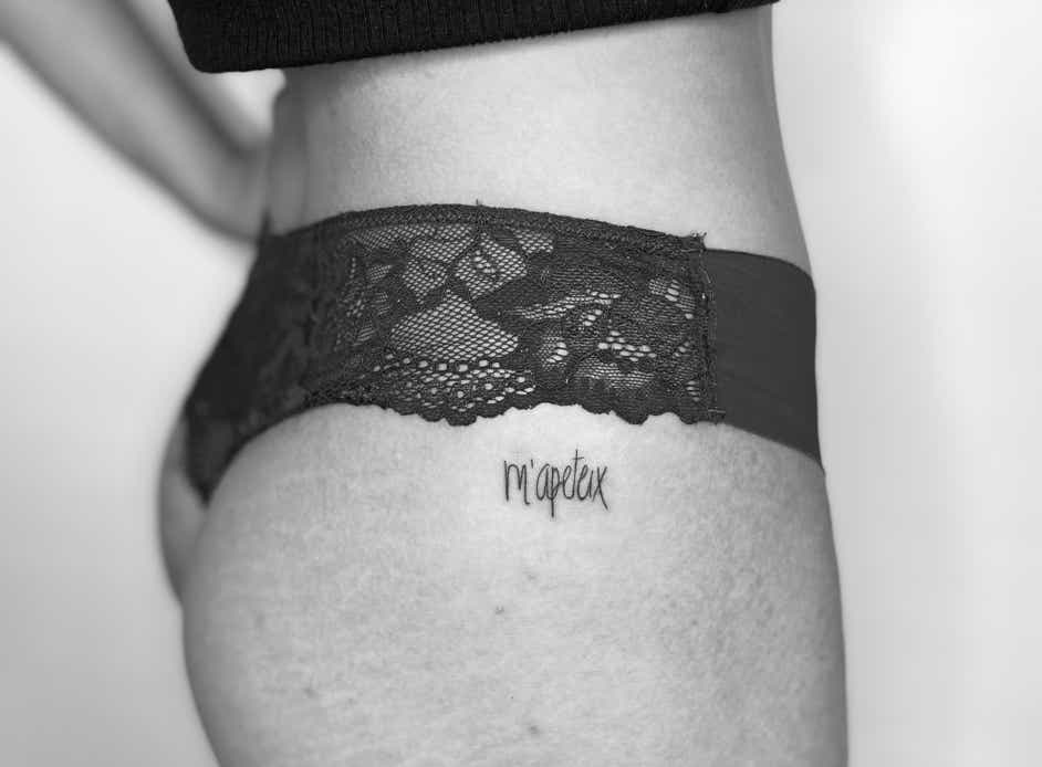 Mini Tattoo | The Wall Tattoo