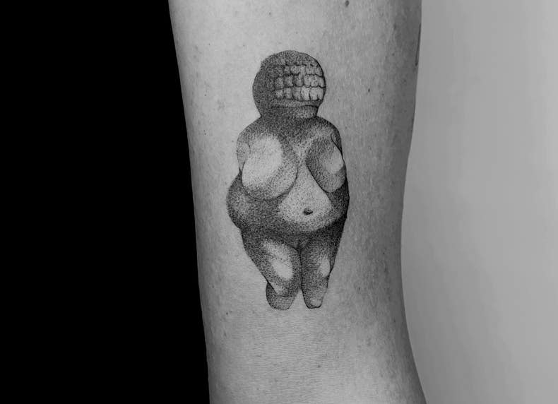 Dotwork Tattoo | The Wall Tattoo