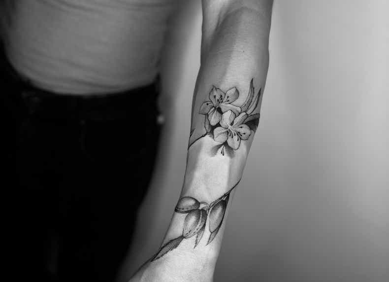 Floral Tattoo | The Wall Tattoo